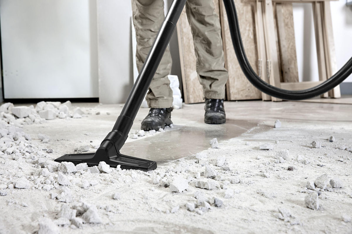 Property management cleaning and maintenance